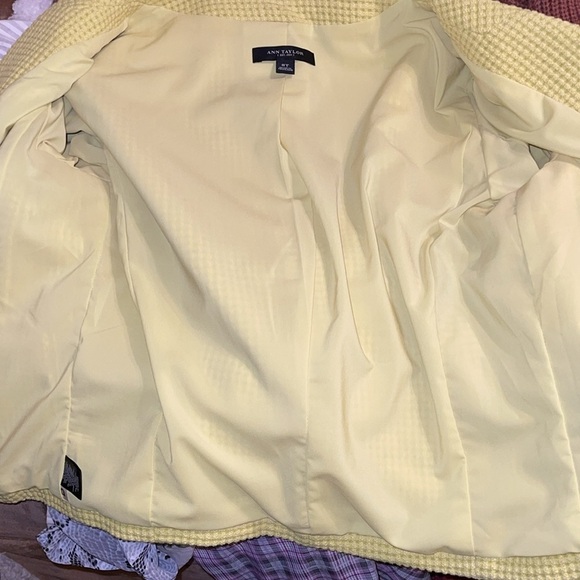 🌹ANN TAYLOR BRIGHT CHARTREUSE BLAZER - Picture 7 of 8